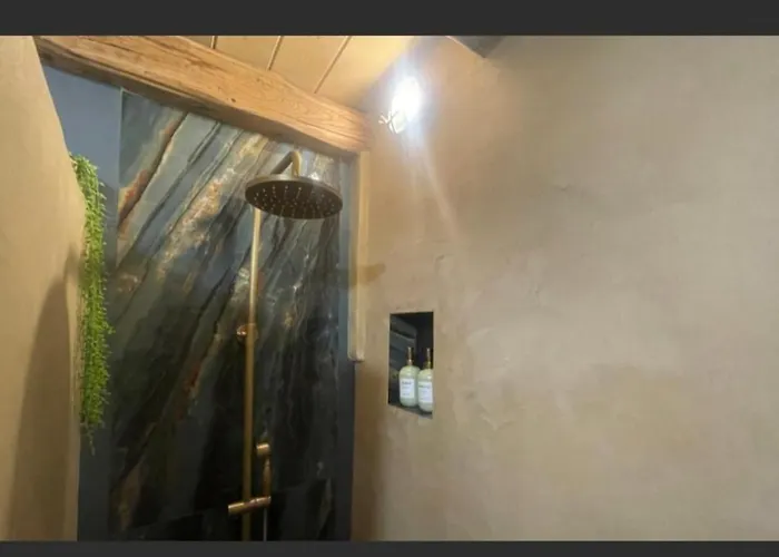 Cephalonian Casa * ארגוסטולי