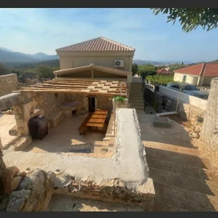 Cephalonian Casa